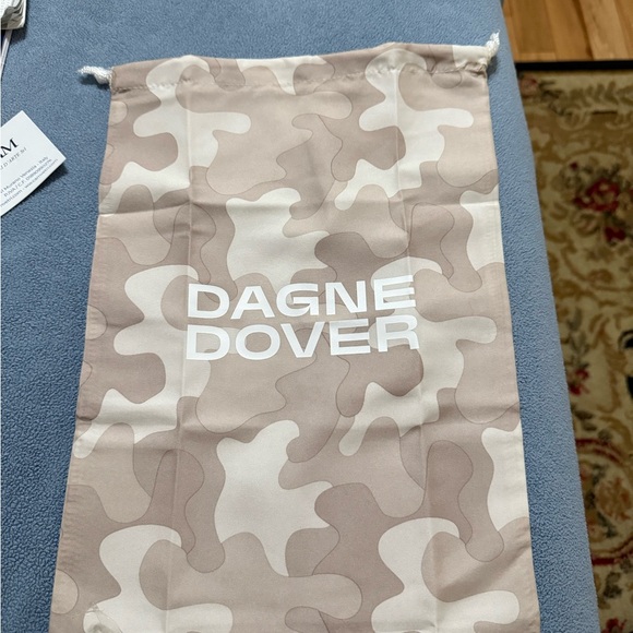 Dagne Dover Cream Textured Wallet - Picture 6 of 7